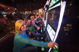 দায়িত্বশীল গেমিংয়ে টেনিস মার্কেট সীমা